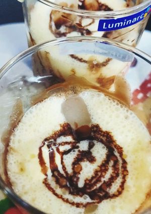 A picture of Butterscotch Banana Shake.