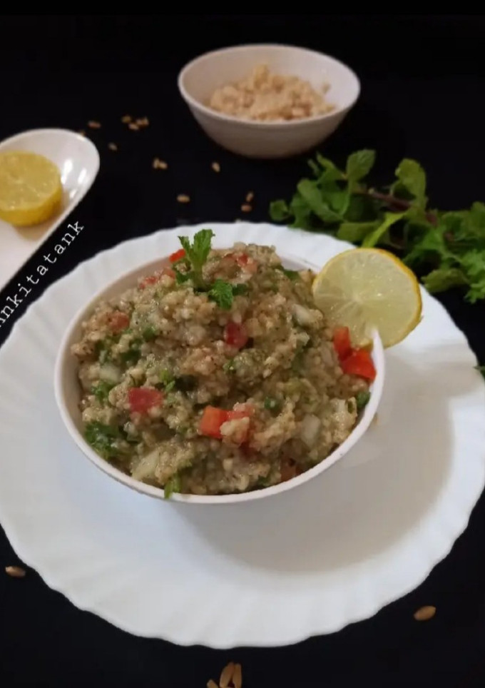 A picture of Tabbouleh.