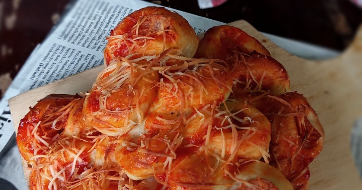 Resep Caterpillar Sausage (Roti Sosis) oleh Nugraheni Utami Dewi - Cookpad