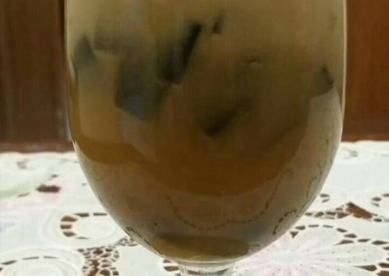 Ciitam (cincau hitam) Kuah Santan
