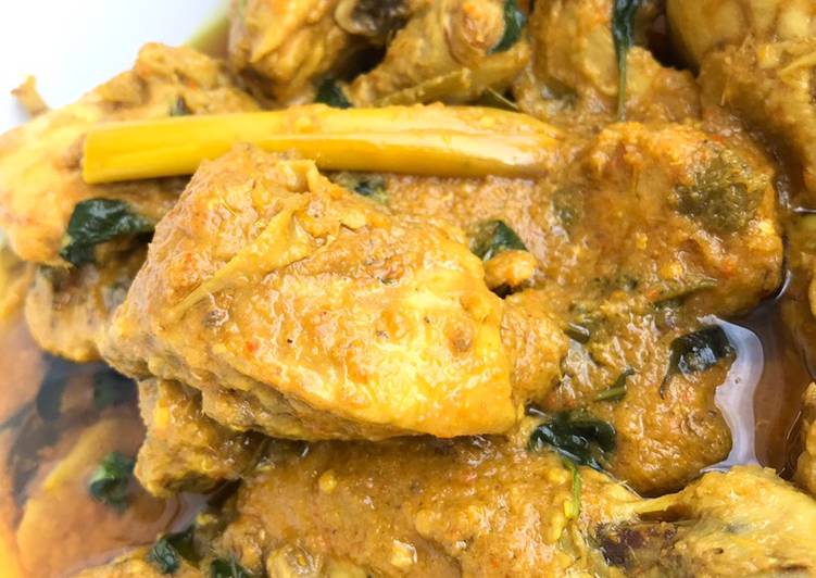 Cara Gampang Membuat Ayam Rica-Rica Bumbu Kuning Anti Gagal