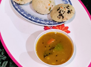 A picture of Rice flour Instant Idlis, Sambar.