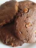 Galletas de chocolate blanco y avellanas