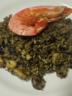 Una foto de Arroz negro