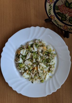 Foto de Posta de pescada com brócolos e ovo cozido