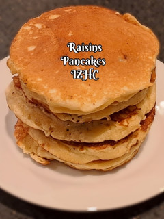A picture of 🥞Raisin Pancakes🥞.
