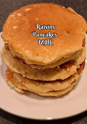 A picture of 🥞Raisin Pancakes🥞.