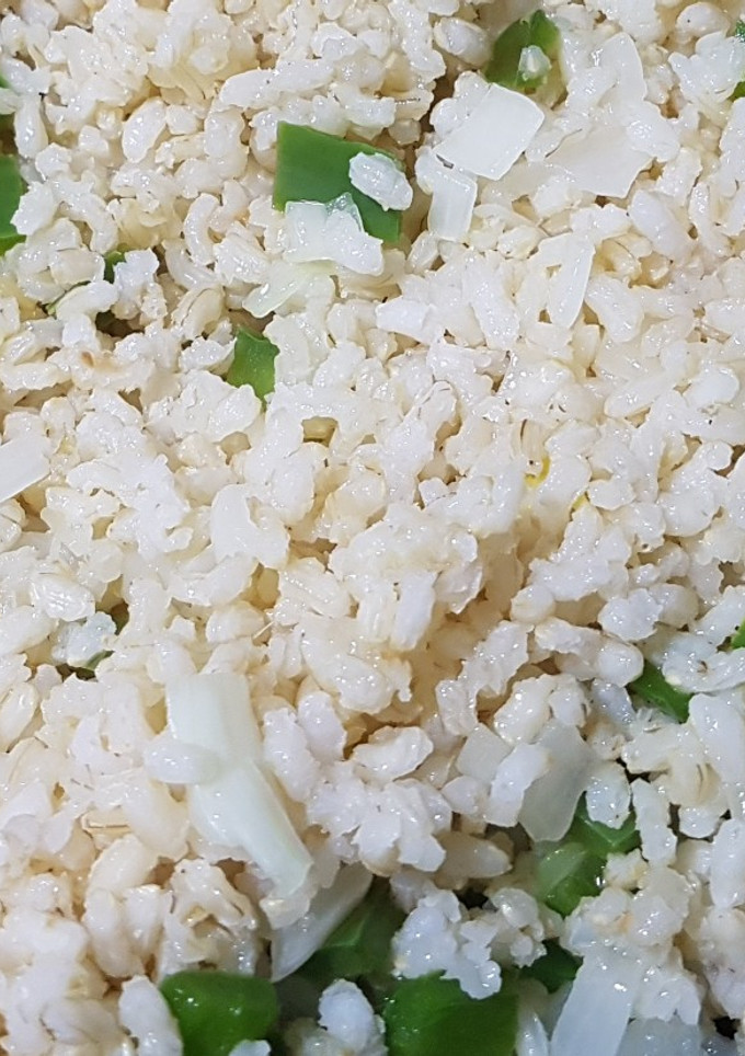 Una foto de Arroz integral Ligerito, para tupper!🍚🍴😋