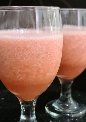 Foto resep Jus stowbery, nanas, timun dan mint