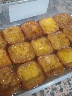 Una foto de Torrijas de miel diferentes