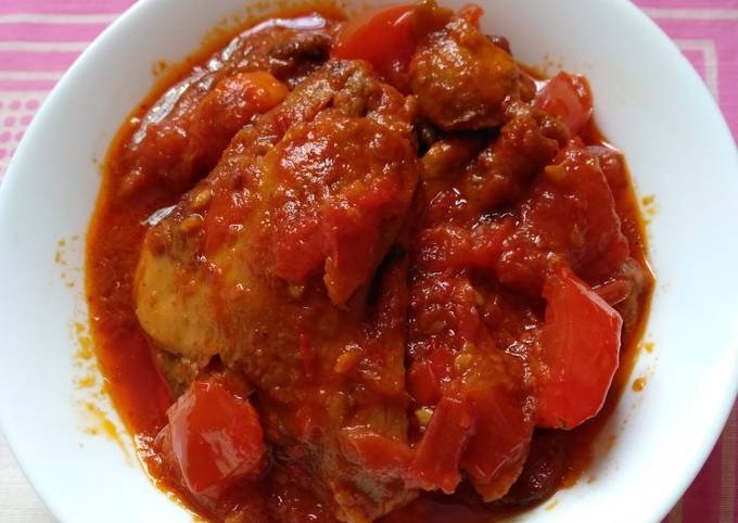 Resep Ayam Masak Tomat (Ayam Masak Merah) oleh Ade Aminah - Cookpad