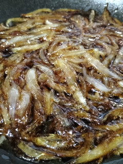 Una foto de Cebolla caramelizada al Pedro Ximénez