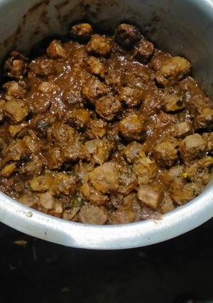 A picture of Soyabean bhuna gosht.