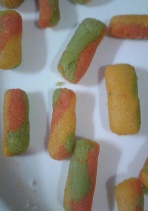 A picture of Tri colour Kaju roll.