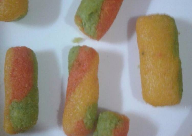 Steps to Make Perfect Tri colour Kaju roll