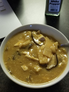 A picture of Easy hot and sour soup.