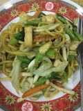 “ผัดหมี่เจ”