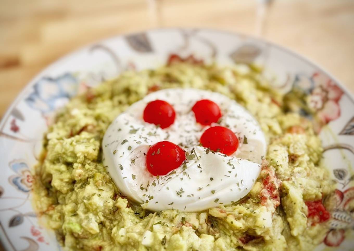 Guacamole con burrata