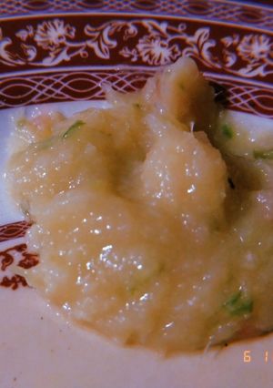 A picture of Mango chutney.