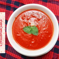 A picture of Beetroot & carrot soup.