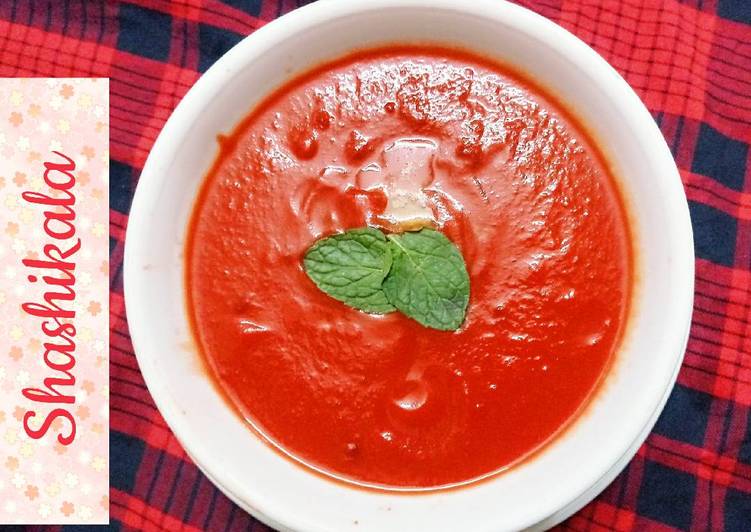 The Simple and Healthy Beetroot &amp; carrot soup