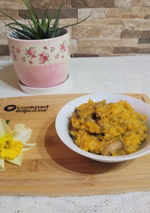 Una foto de Puré de calabacín con portobellos
