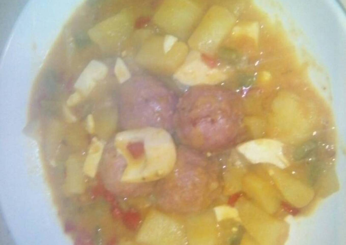 Guisado de albóndigas