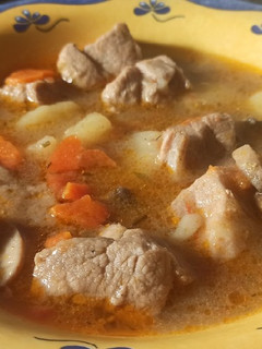 Una foto de Guiso de magra de cabeza de cerdo Thermomix