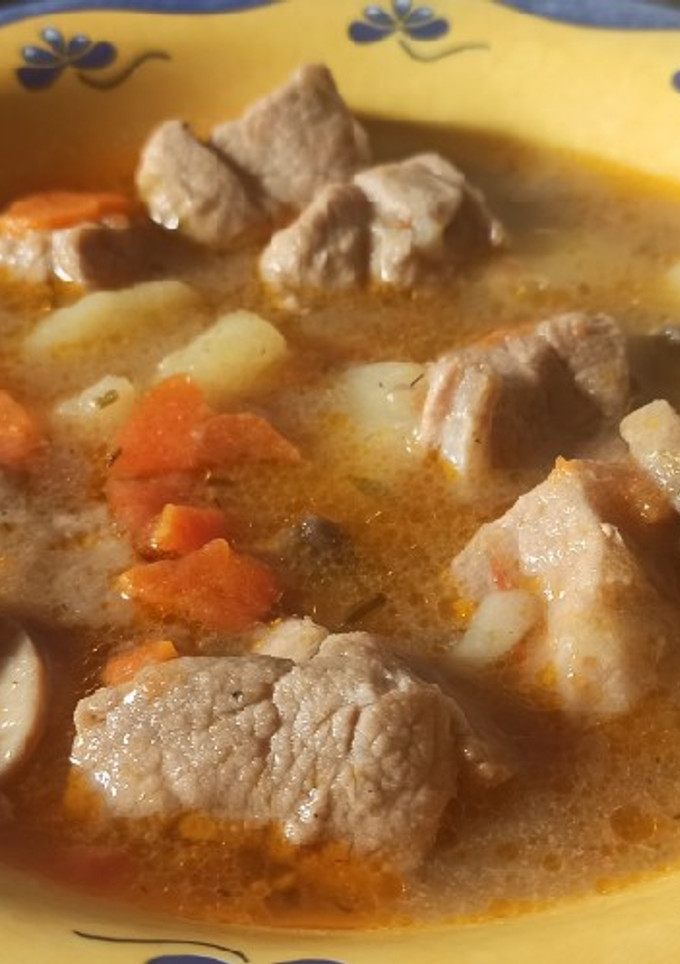 Una foto de Guiso de magra de cabeza de cerdo Thermomix