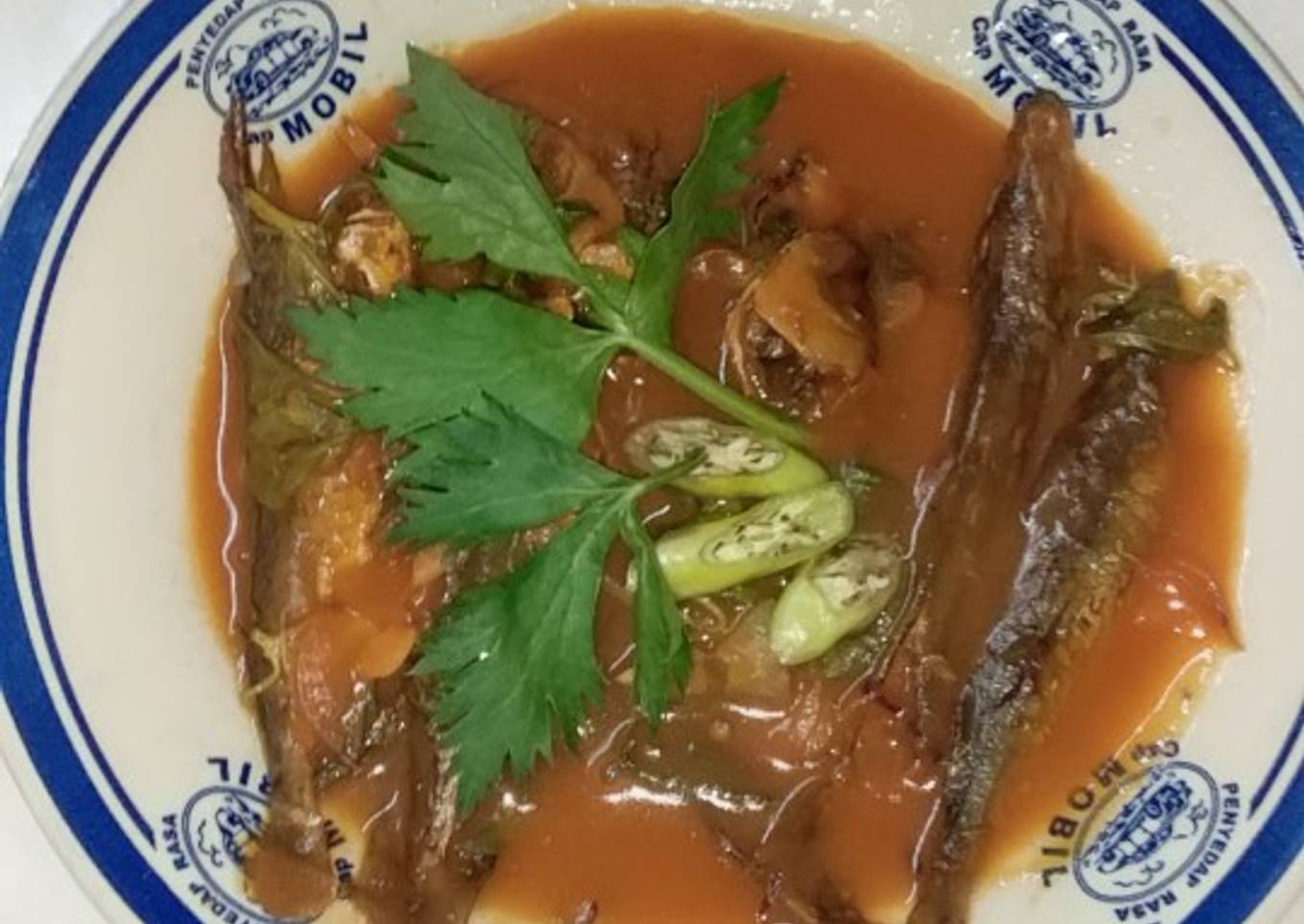 Ikan pindang saus pedas