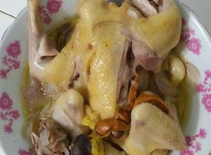 Hình của món Gà Hấp Tỏi.