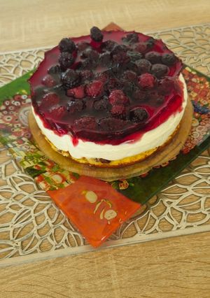 GM piskóta mascarpone krémmel és szederrel recept fotója