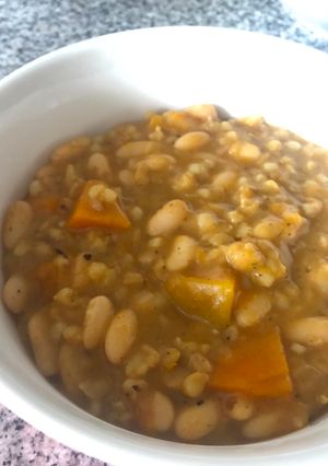 Una foto de Porotos con mote