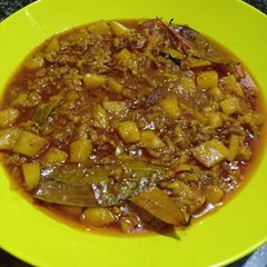 A picture of Mutton Keema curry.