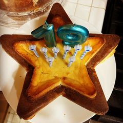 A picture of Classic Philadelphia Cheesecake.