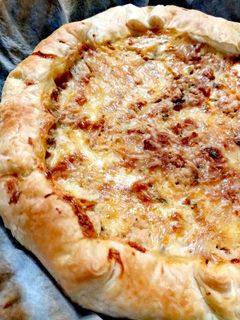 Une photo de Tarte / Quiche au thon et à la tomate
