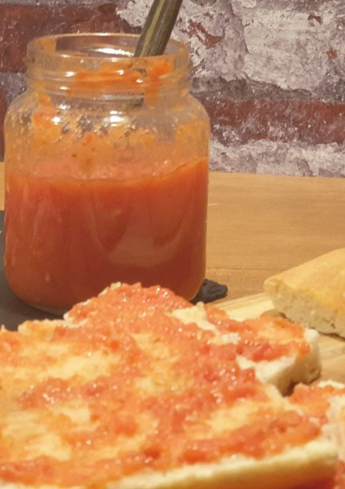 Una foto de Tomate para untar