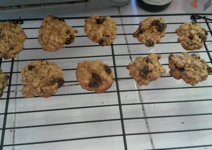 vanishing oatmeal raisin cookie recipe