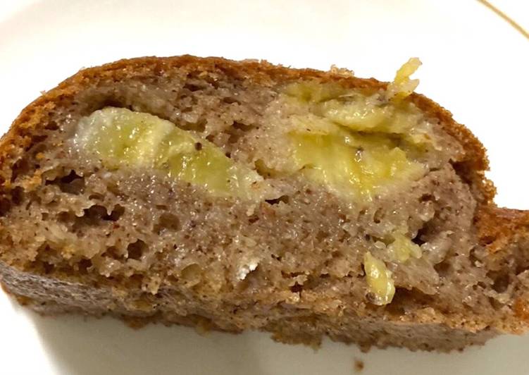 Recipe of Homemade Bolo de banana com doce de leite