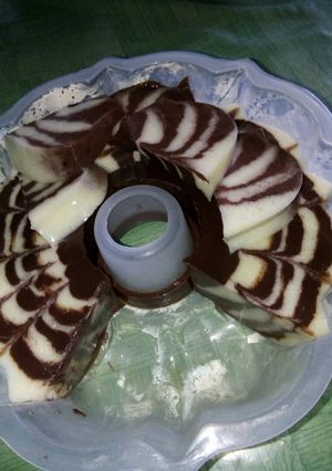 Foto resep Puding Zebra dapur mama Azzah & Azzam