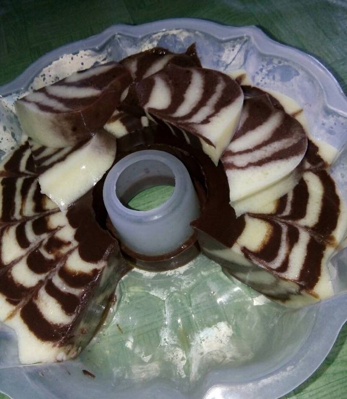Foto resep Puding Zebra dapur mama Azzah & Azzam