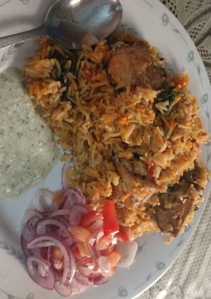 A picture of Chicken yakhni pulao 🍚.