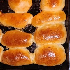 A picture of Buns.
