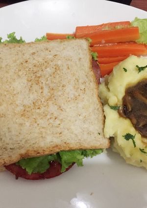 Foto resep Mashed potatoes with mushroom sauce