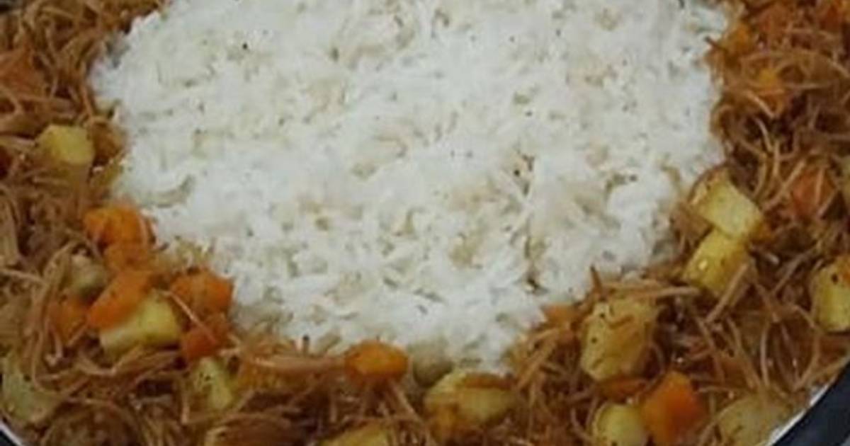 طريقة عمل رز ابيض وشعيرية بالبطاطا على اصولها بطريقة سهلة وسريعة من