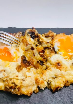 Una foto de Huevos a la plancha con miel