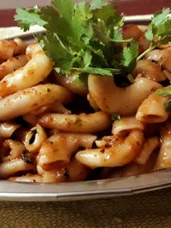 રેડ પાસ્તા (Red Pasta Recipe In Gujarati) રેસીપી મુખ્ય ફોટો