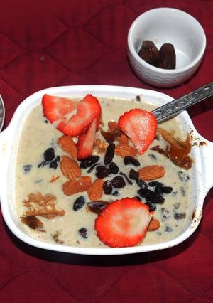 A picture of A healthy breakfast with black rice -mung porridge.