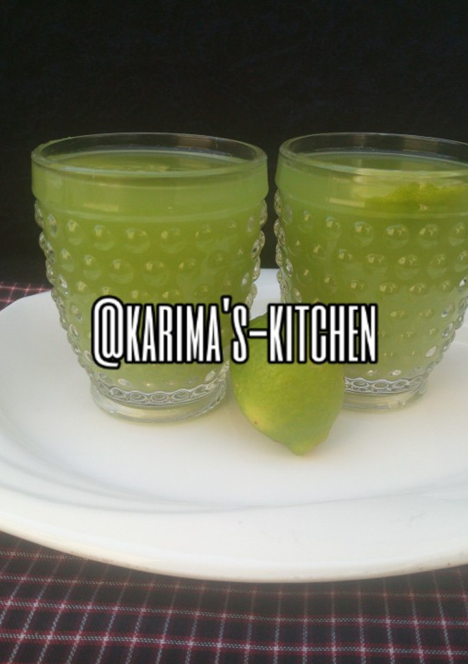 A picture of Cucumber lemonade.