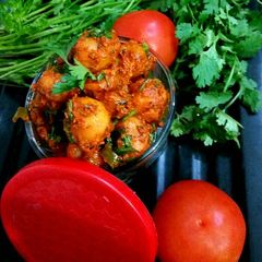 A picture of Dry Dum Aloo.